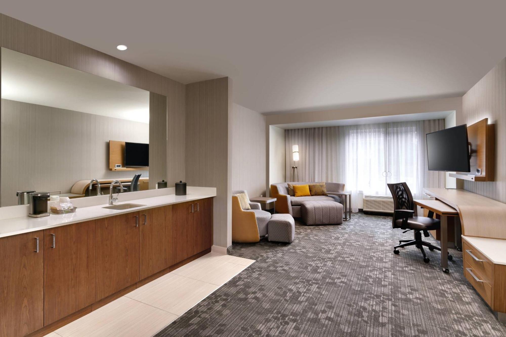 Hotel Courtyard By Marriott Atlanta Duluth Downtown Exterior foto