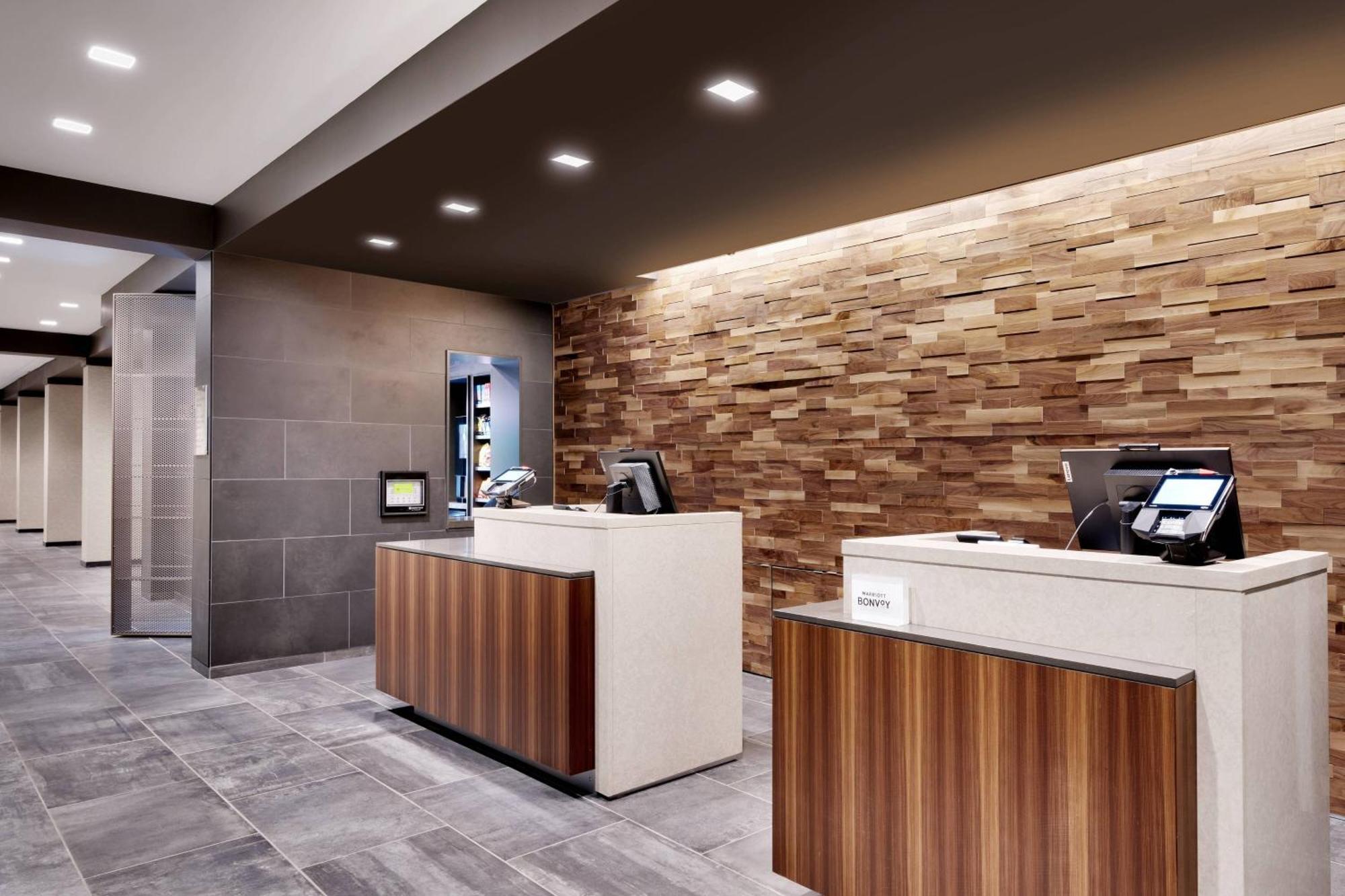 Hotel Courtyard By Marriott Atlanta Duluth Downtown Exterior foto