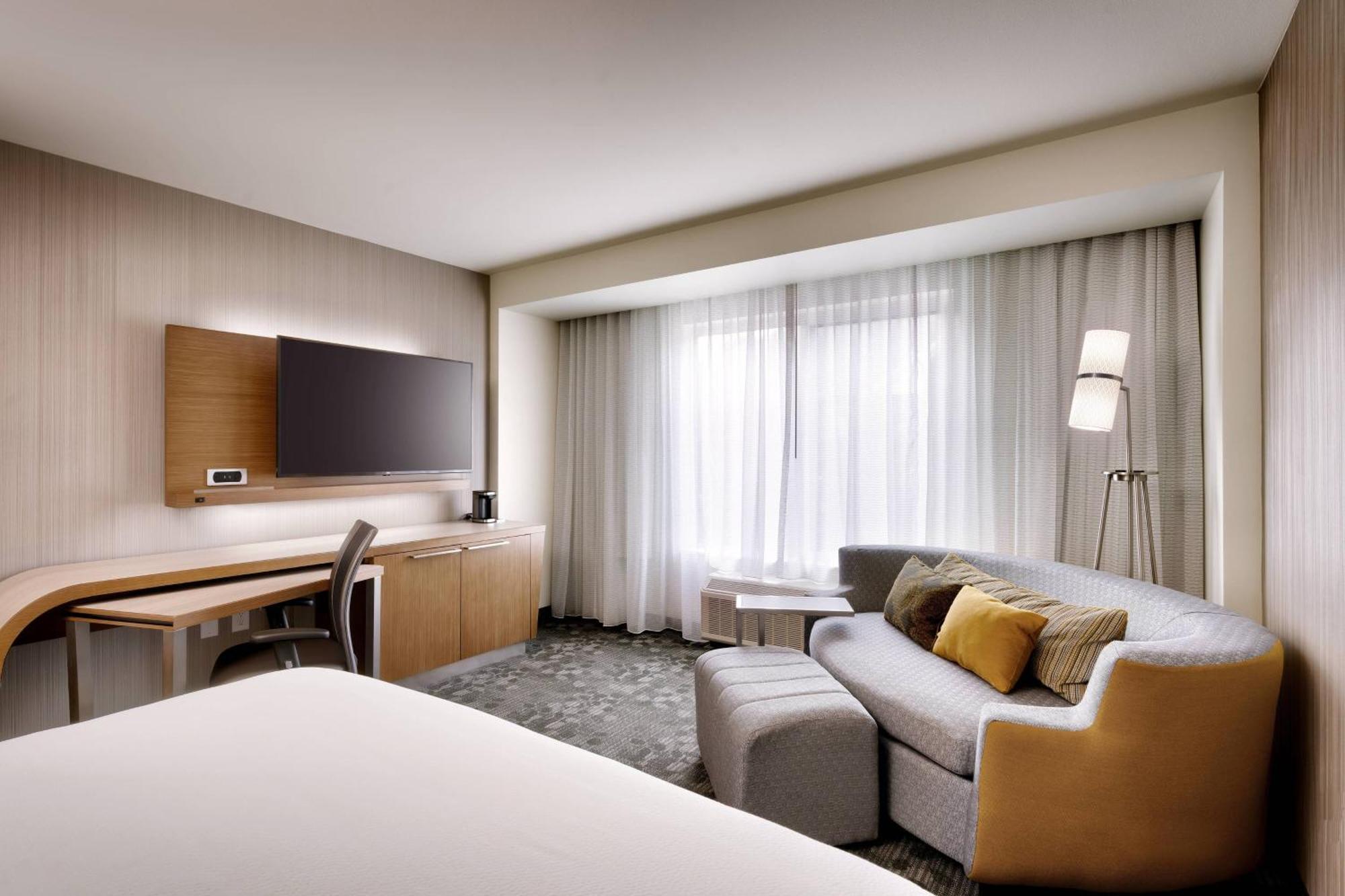 Hotel Courtyard By Marriott Atlanta Duluth Downtown Exterior foto