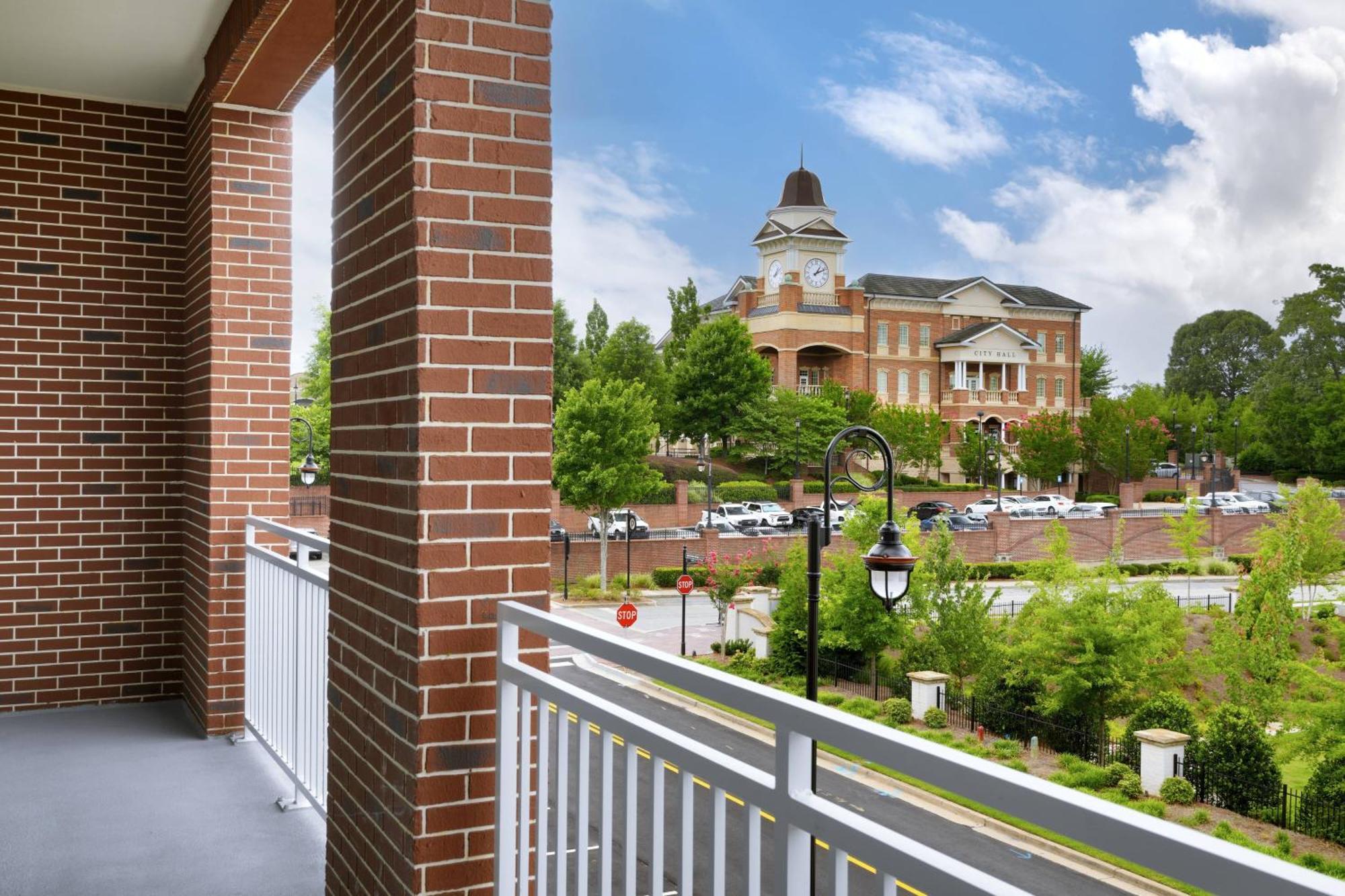 Hotel Courtyard By Marriott Atlanta Duluth Downtown Exterior foto